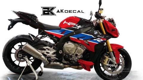 BMW S1000R - DEMO 02