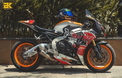 HONDA CBR 1000RR - 14