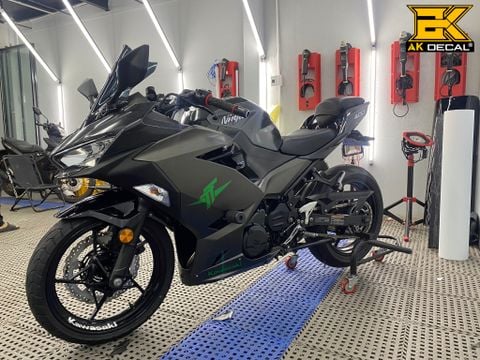 KAWASAKI NINJA 400 - 030323