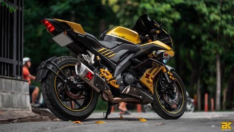 YAMAHA R15 - 017 wrap yellow