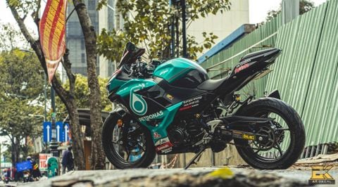 KAWASAKI NINJA 400 - 019