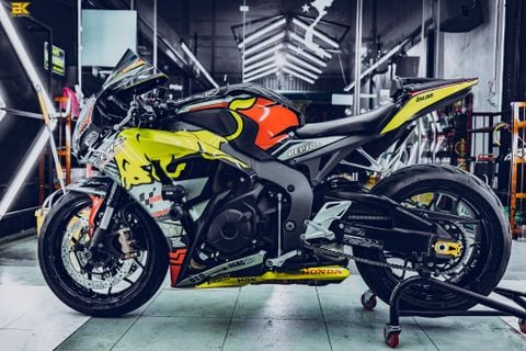 HONDA CBR 1000RR - 18