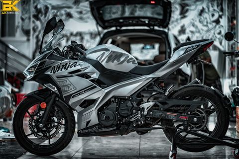 KAWASAKI NINJA 400 - 100222