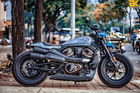 Harley Davidson Sportster S - 190422 wrap grey