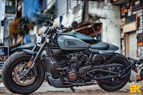 Harley Davidson Sportster S - 190422 wrap grey