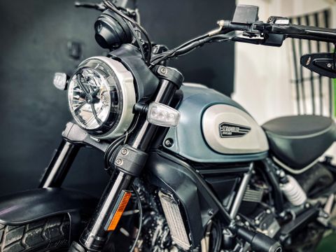 DUCATI SCRAMBLER - 261121 wrap grey