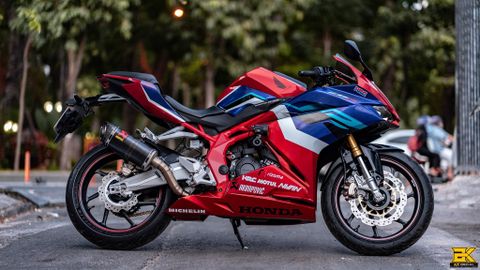 HONDA CBR 250RR - 06