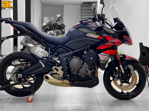 TRIUMPH TIGER 660 - 11224