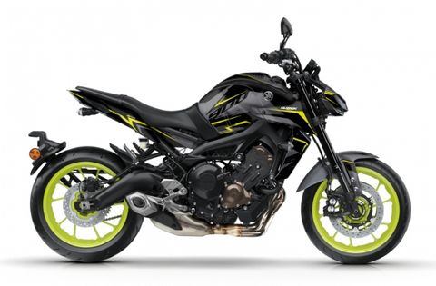 YAMAHA MT09 - DEMO 08