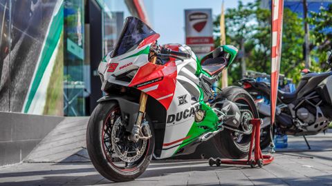 DUCATI PANIGALE V4 - 006