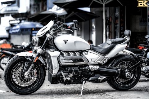 TRIUMPH ROCKET - 3GT - 111122