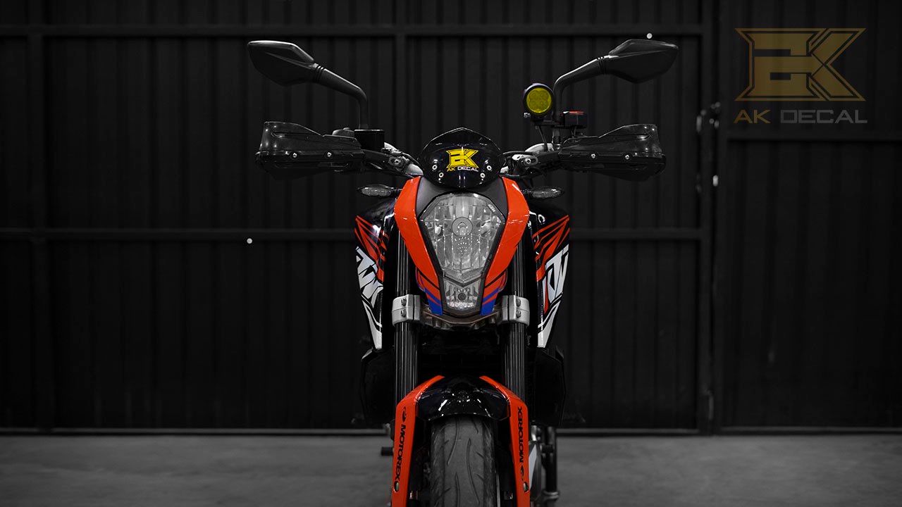 KTM DUKE 390 - 002 – AK DECAL KTM DUKE 390 - 002 – AK DECAL