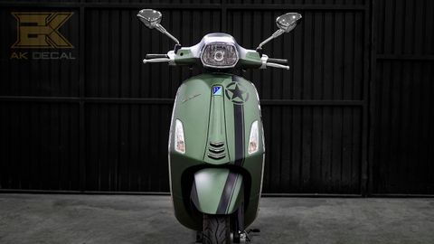PIAGGIO VESPA SPRINT - 005 wrap green