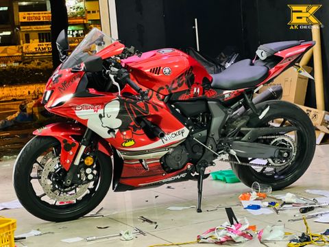 YAMAHA R7 - 070922