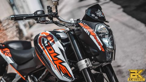 KTM DUKE 200