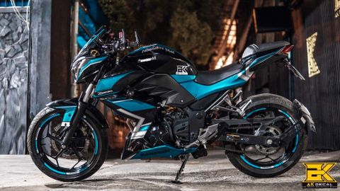 KAWASAKI Z300 - 008