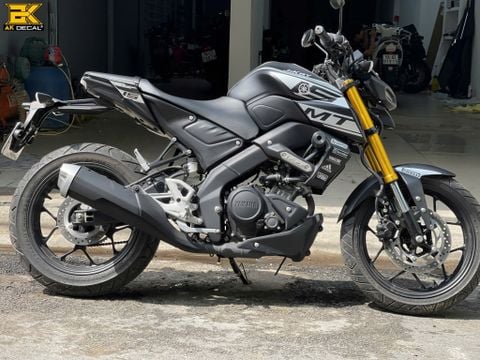 YAMAHA MT15 - 525