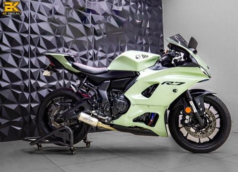 YAMAHA R7 - 1625 wrap Green