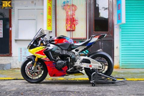 HONDA CBR 1000RR - 2525