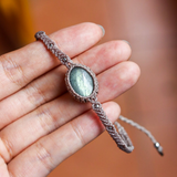 Vòng tay thủ công macrame đá xà cừ labradorite, vòng tay đá tự nhiên, thiết kế riêng từng mẫu với dây