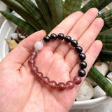 Vòng tay mix 3 loại đá năng lượng tình yêu, thạch anh hồng (rose quartz) + thạch anh dâu tây (strawberry) + garnet