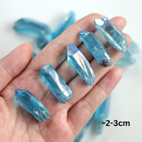 Đá Aqua aura quartz (thạch anh hào quang xanh biển) phủ màu, năng lượng tự tin và bình yên của biển cả