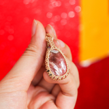 Vòng cổ đá Đào hoa Rhodochrosite mang đến năng lượng may mắn trong tình yêu, trang sức đá macrame phong thủy