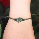 Vòng tay macrame đá Green aventurine thô