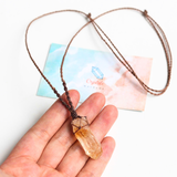 Vòng Cổ Macrame Bọc Nửa Đá Tự Nhiên - Kết Hợp Tinh Tế Và Sang Trọng