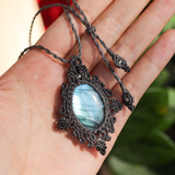 Vòng cổ đá xà cừ labradorite họa tiết macrame tỉ mỉ, quà tặng trang sức đá quý phái