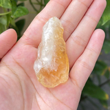 Đá thạch anh vàng thô tự nhiên 100% - raw citrine mang năng lượng may mắn và thịnh vượng