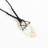 Vòng Cổ Macrame Bọc Nửa Đá Tự Nhiên - Kết Hợp Tinh Tế Và Sang Trọng