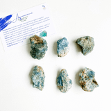 đá aquanarine thô size 3-4cm