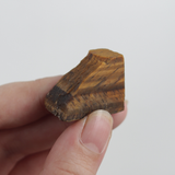 Đá mắt hổ thô - raw tiger eye stone năng lượng bảo vệ, size 4cm