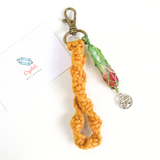 MÓC KHÓA MACRAME KẾT HỢP ĐÁ APPLE AURA QUARTZ THẠCH ANH HÀO QUANG
