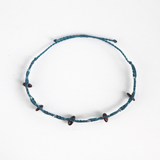 Vòng chân macrame và hạt đá garnet kiểu đơn giản, phụ kiện thời trang với đá