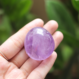 Đá cầm tay thạch anh tím - amethyst size vừa