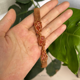 Vòng tay unisex macrame 3 đá carnelian thô làm thủ công với dây cho nam và nữ