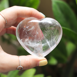 Trái tim đá thạch anh trắng - clear quartz heart