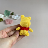 Gấu Pooh amigurumi làm thủ công tỉ mỉ bằng len, tiny crochet