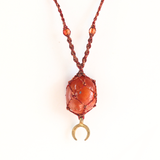 Vòng cổ đá Carnelian và charm mặt trăng