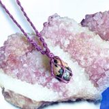 Vòng cổ macrame đá tường vi rhodonite