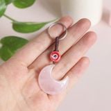 Móc khóa đá mặt trăng kết hợp với hạt Evil Eye giúp bảo vệ