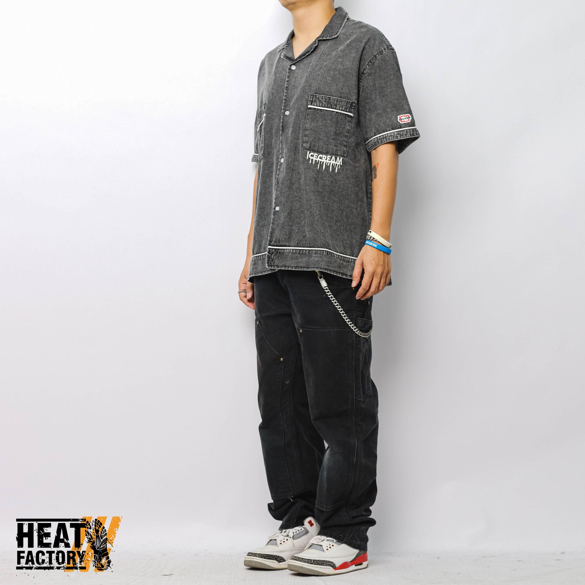  Ice Cream Shirt Denim Piping Emboss Logo (Black) 