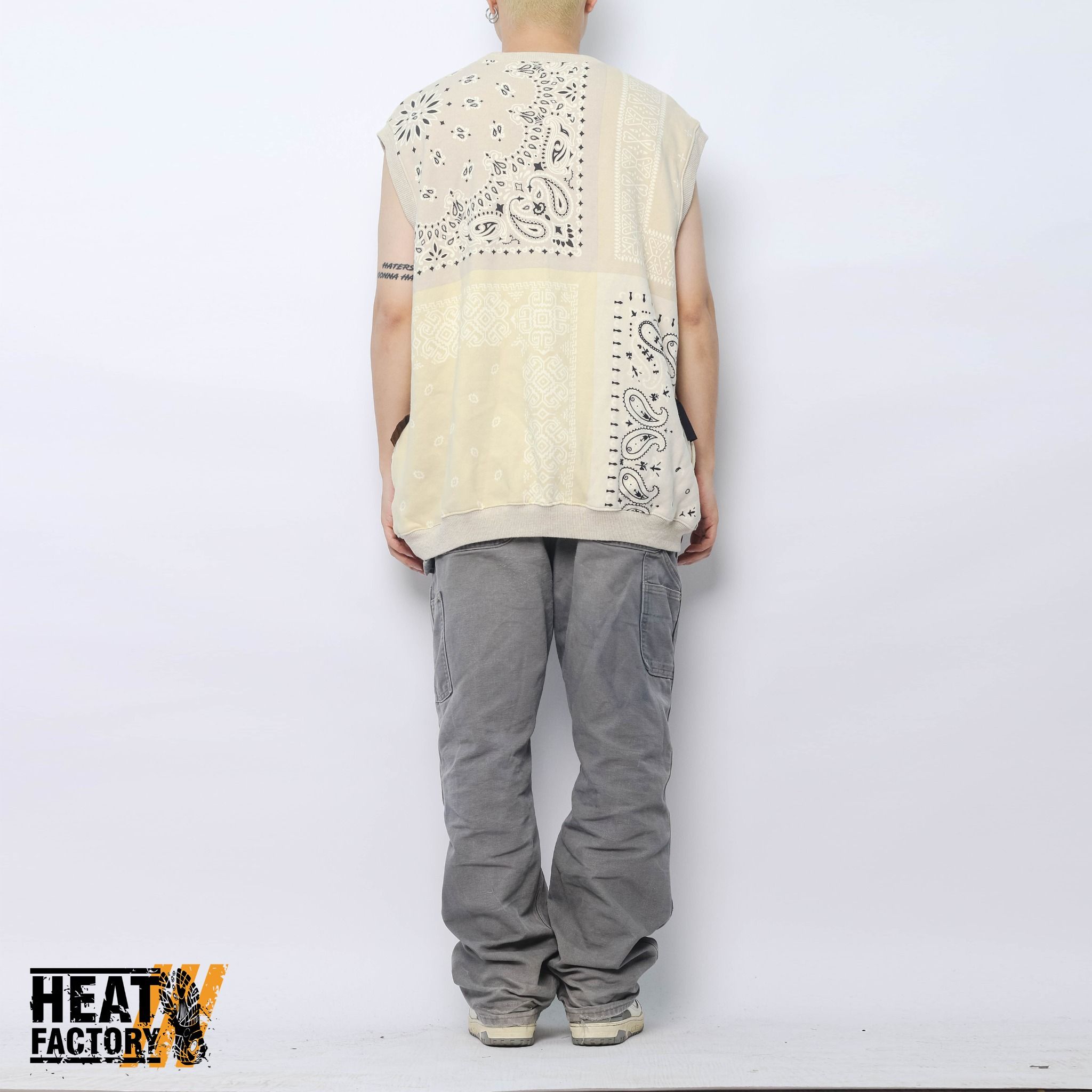  Kapital Sweatshirt Bandana Bivouac (Beige) (Like New) 