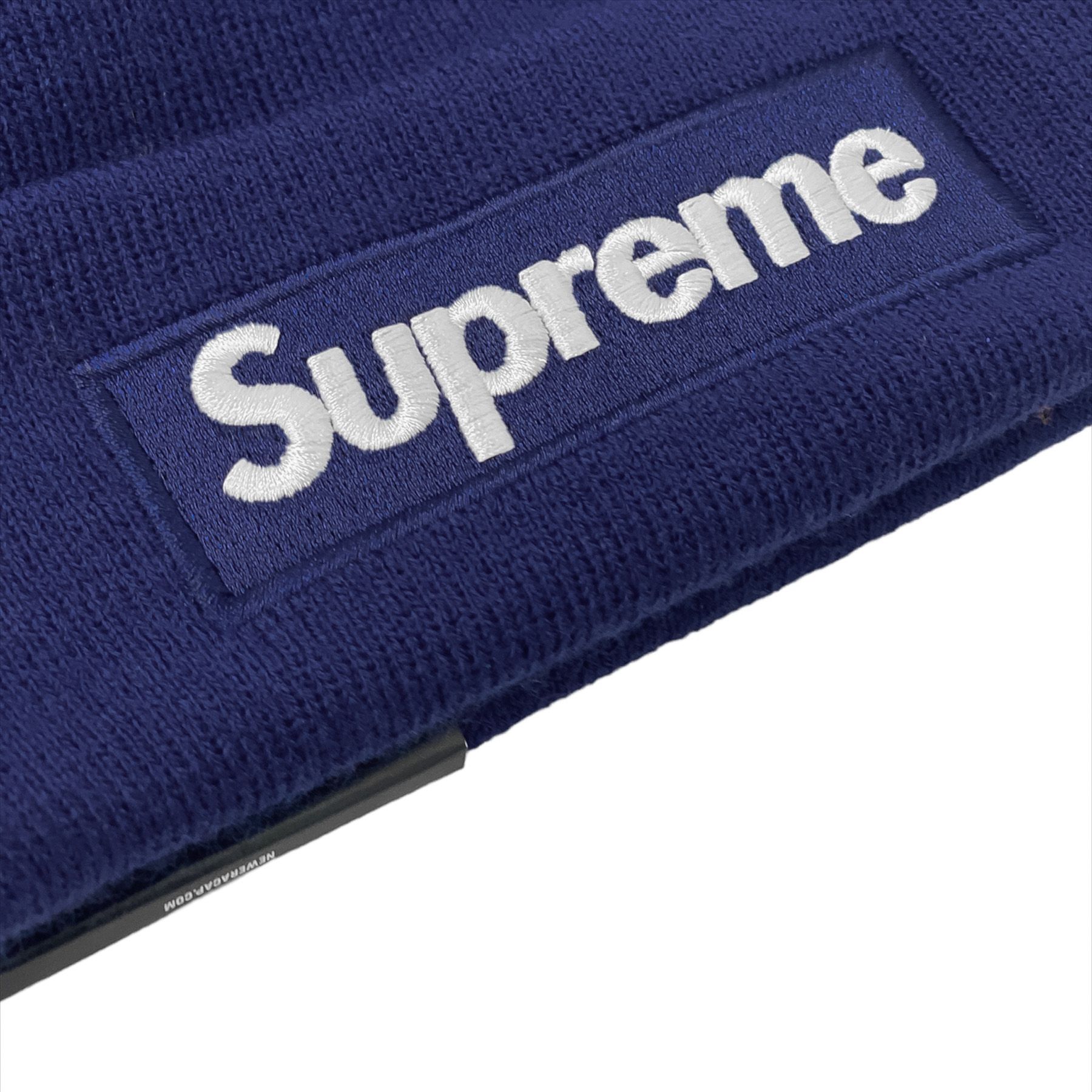 Beanie Supreme Box Logo (Navy) – Heat Factory