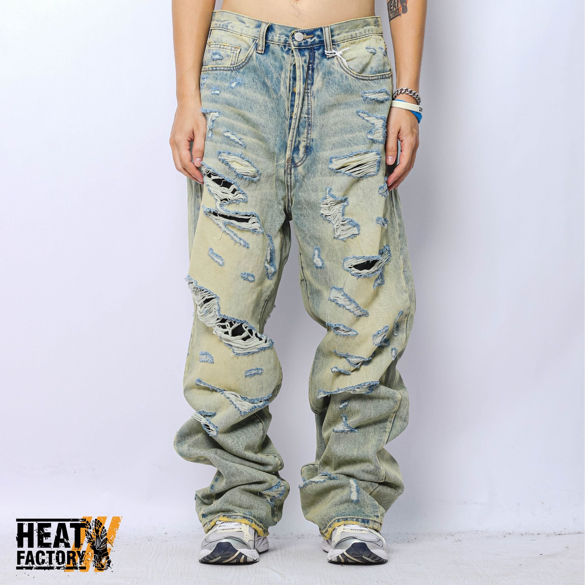  MNML Jeans Ultra Baggy Distressed (Vintage Blue) 