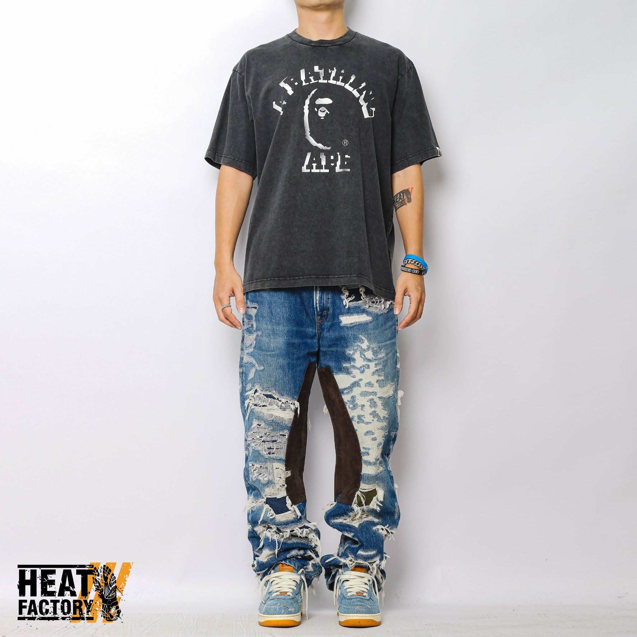  Bape Tee Garment Dye Spray Print College (Black) 