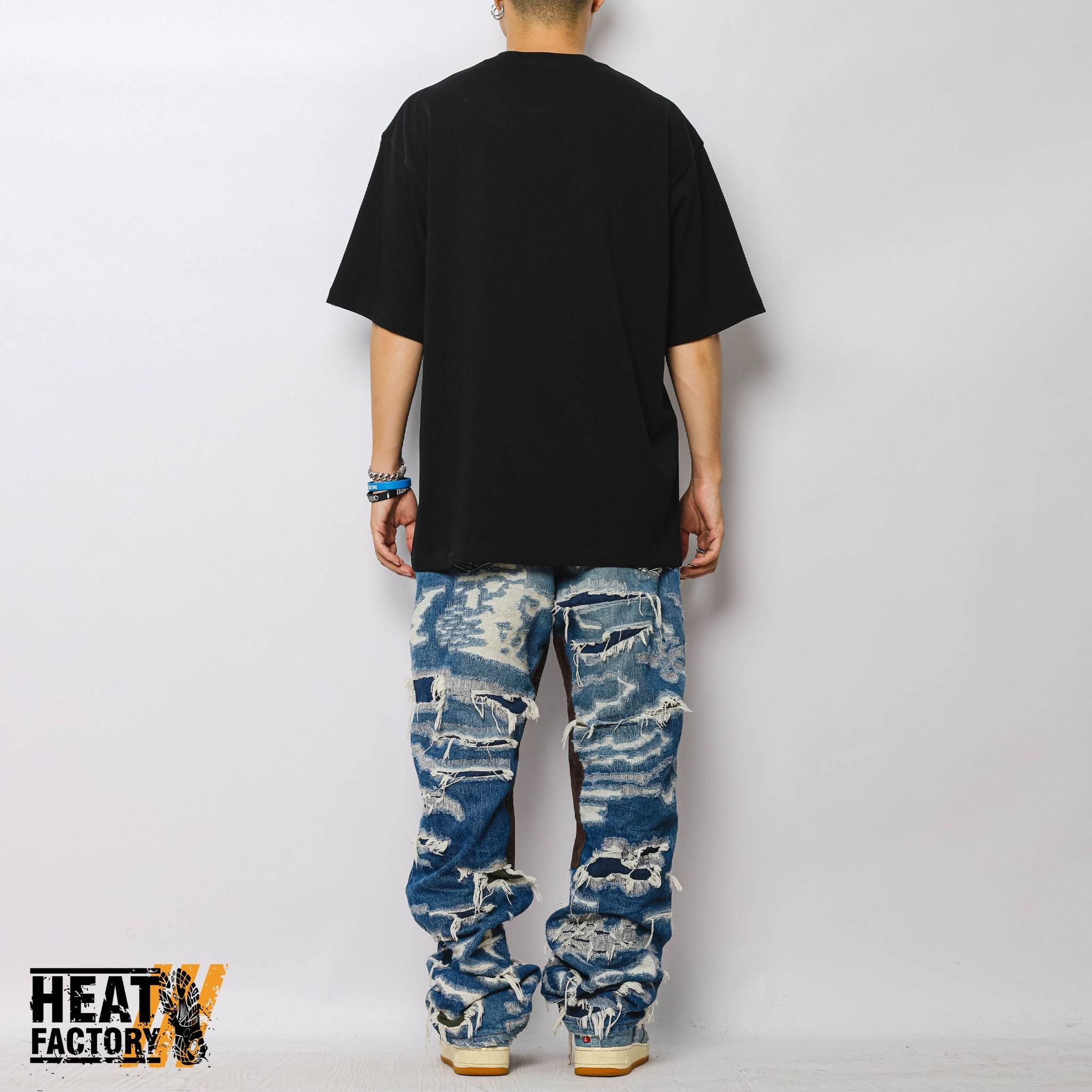  Bape Tee Spray Print College Relaxed Fit (Black) 