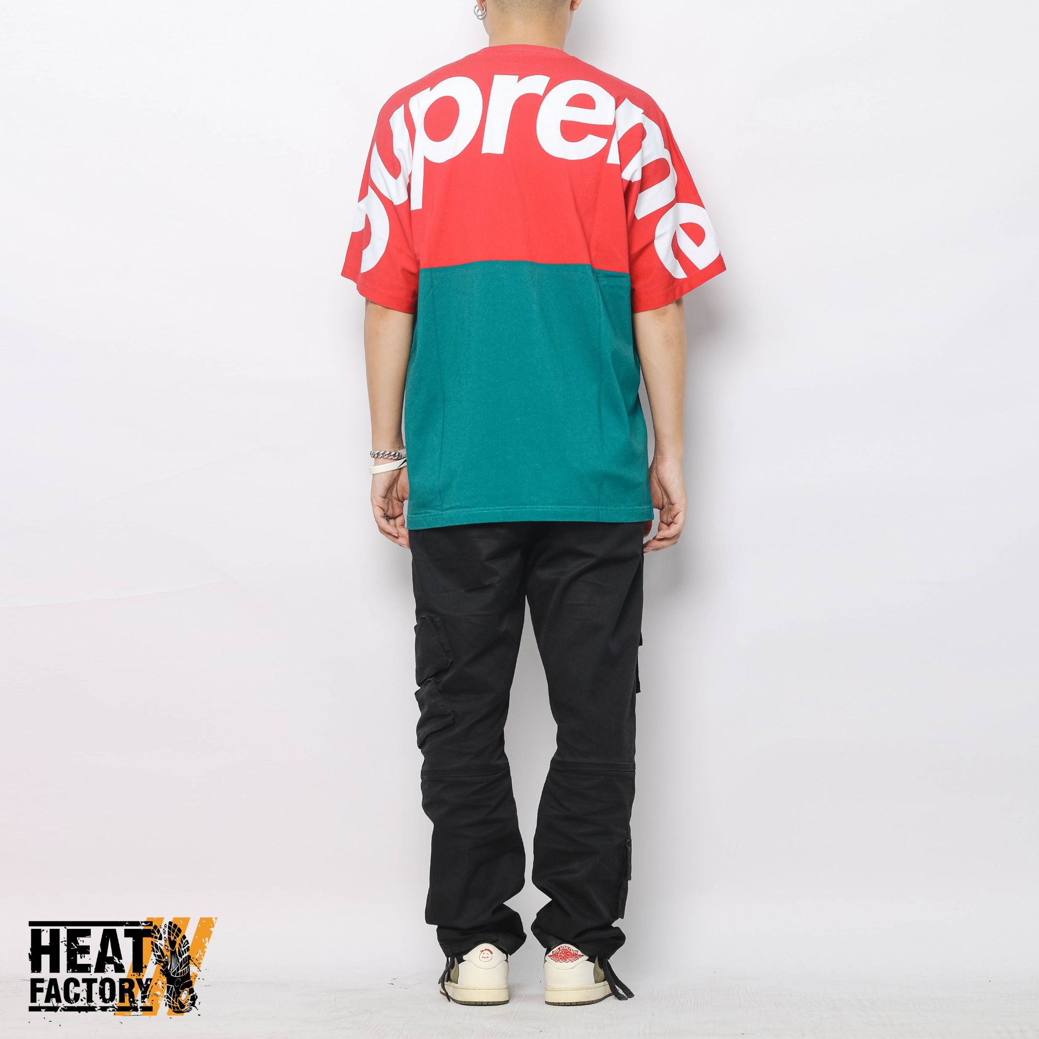  Supreme Tee Split Logo FW23 (Red/Teel Green) 